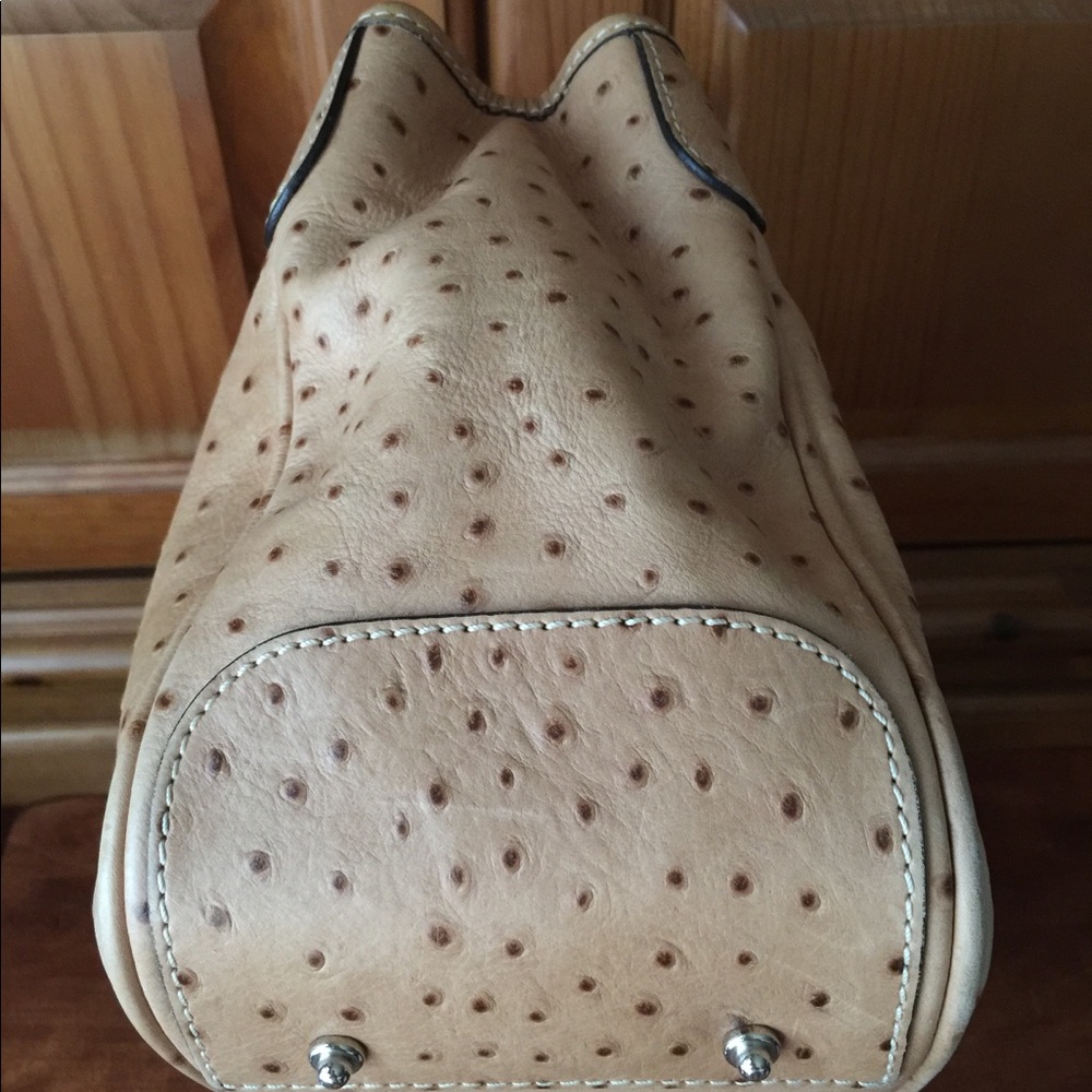 Dooney & Bourke Tan Ostrich Leather Satchel. - Picture 4 of 8